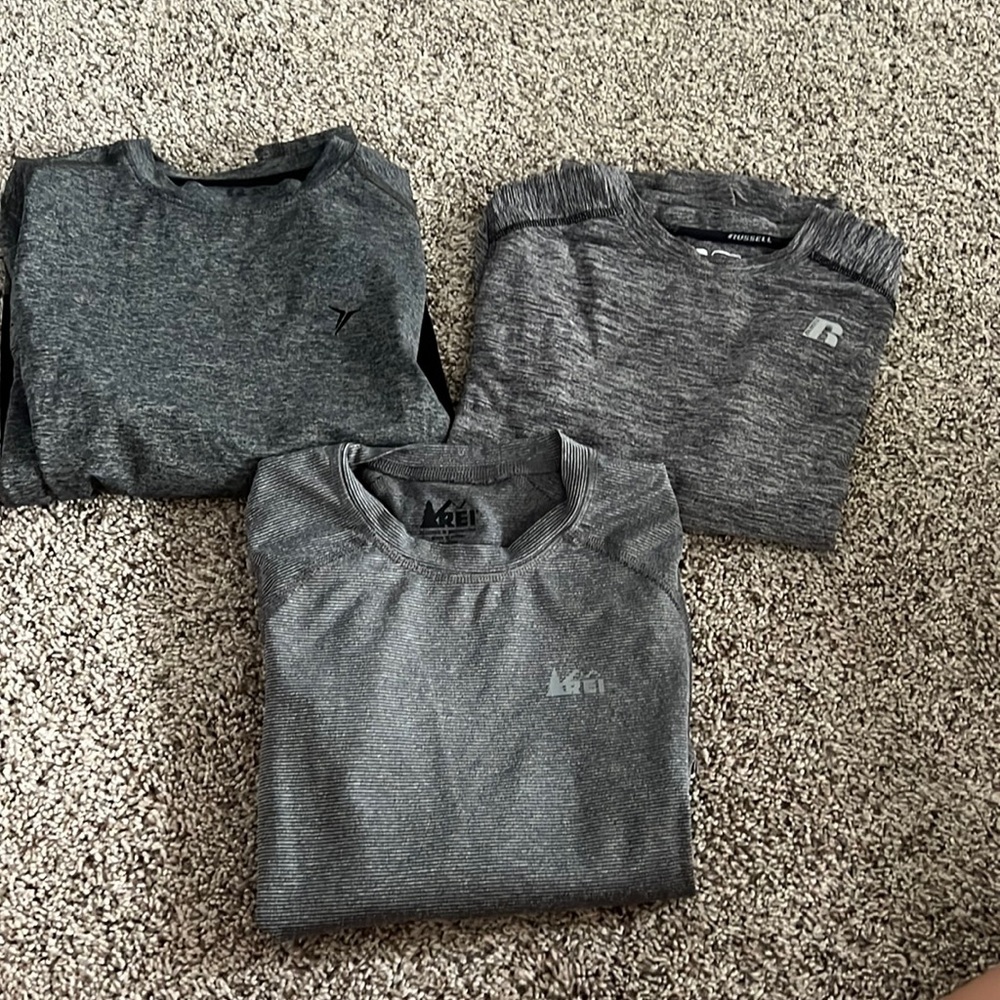 Long sleeve shirts